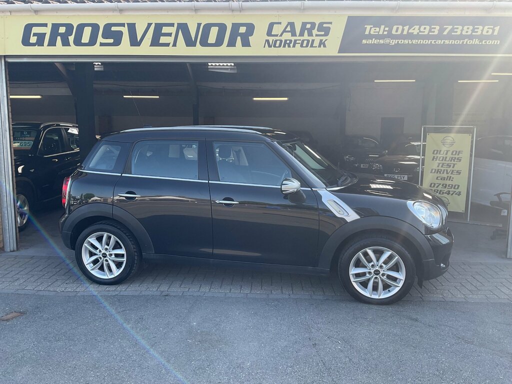 Mini Countryman 1.6 Cooper Suv Euro 6 Ss 122 Black