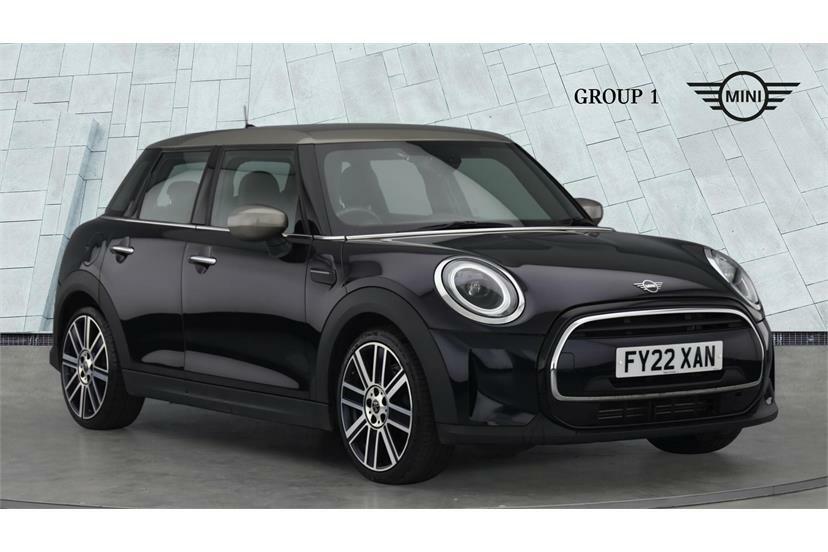 Mini Hatch 1.5 Cooper Exclusive Black