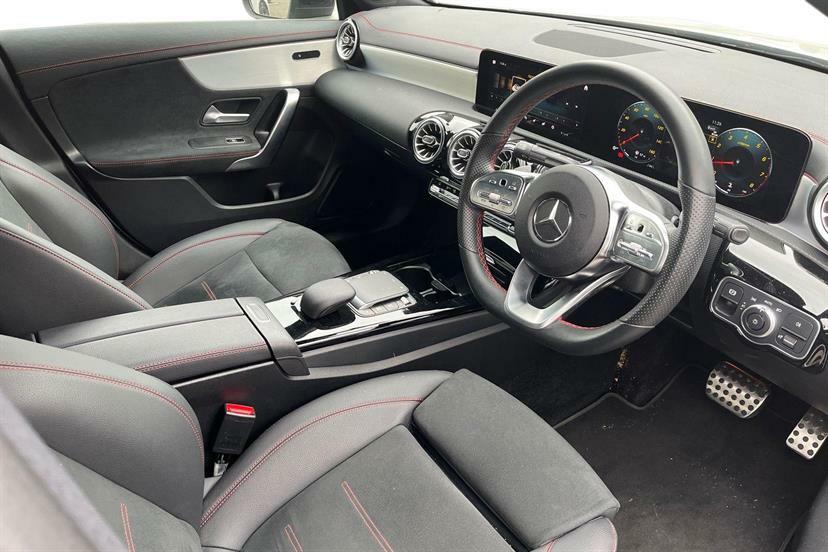 Mercedes-Benz CLA Class 180 Amg Line Premium Tip Silver #5
