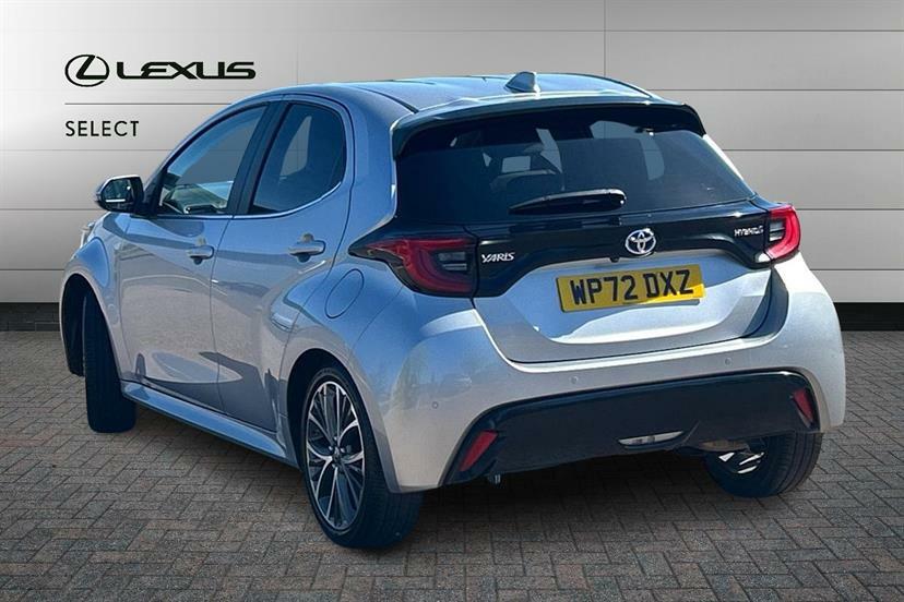 Toyota Yaris 1.5 Hybrid Excel Cvt WP72DXZ Silver #3
