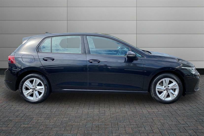 Volkswagen Golf 1.5 Tsi 150 Life WO21LPK Black #4