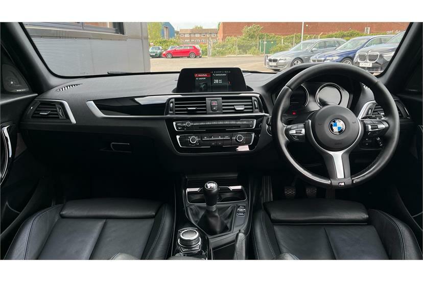 BMW 1 Series 116D M Sport Shadow Edition White #4