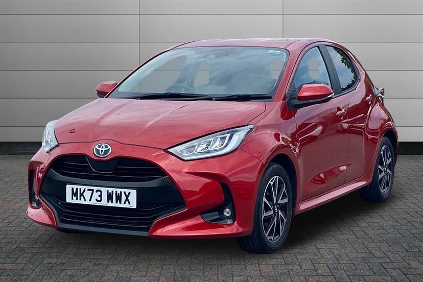 Toyota Yaris 1.5 Hybrid Design Cvt MK73WWX #3