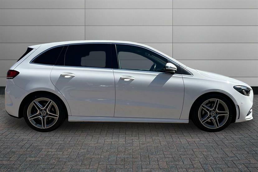 Mercedes-Benz B Class B200 Amg Line Executive White #3