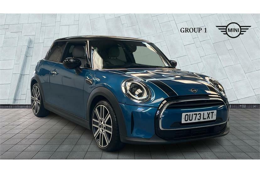 Mini Hatch 1.5 Cooper Exclusive Blue