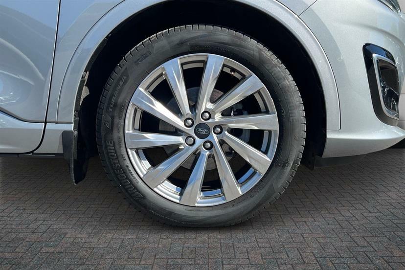 Ford Kuga 2.5 Fhev Vignale Cvt BG23UHF Silver #5