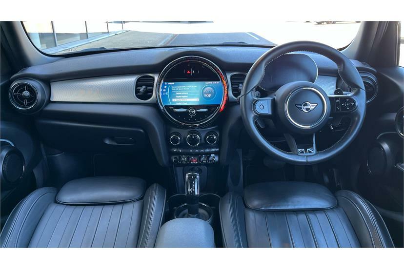Mini Hatch 2.0 Cooper S Exclusive Comfortnav Pack GU73YHE Black #4