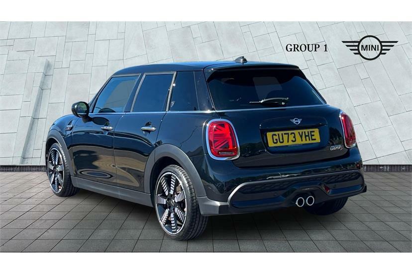 Mini Hatch 2.0 Cooper S Exclusive Comfortnav Pack GU73YHE Black #2
