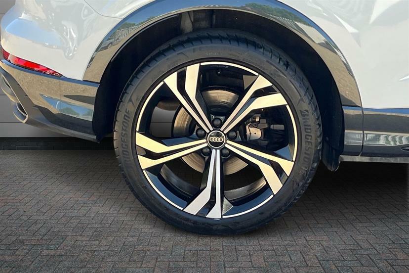 Audi Q3 40 Tfsi Quattro Black Ed S Tronic Tech Pro White #5
