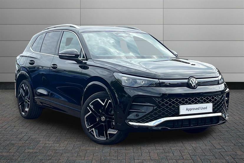 Volkswagen Tiguan 1.5 Etsi 150 R-line Dsg Black