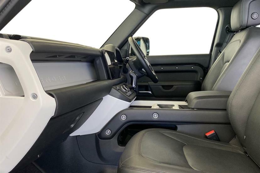 Land Rover Defender 110 3.0 D250 X-dynamic Hse 110 LX74KGG Black #3