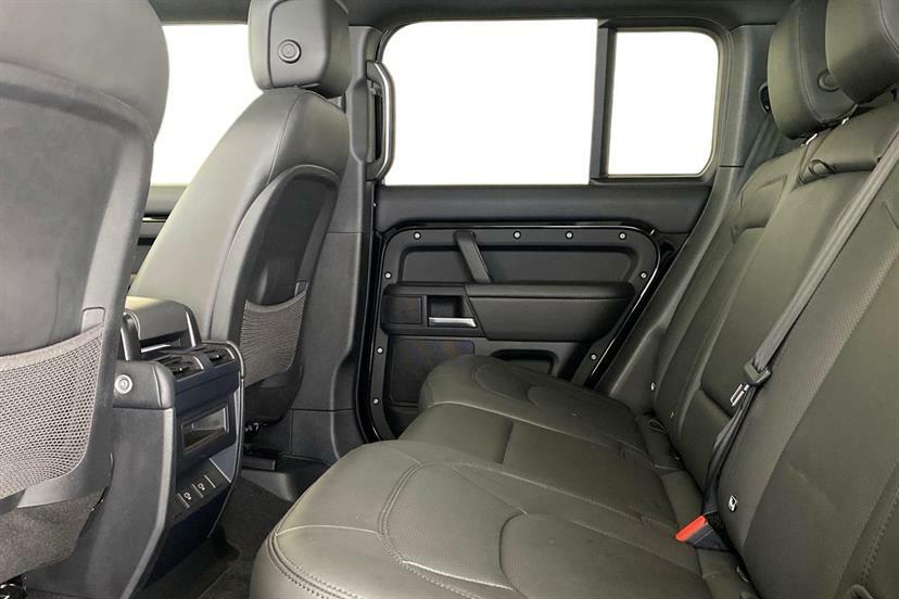 Land Rover Defender 110 3.0 D250 X-dynamic Hse 110 LX74KGG Black #4