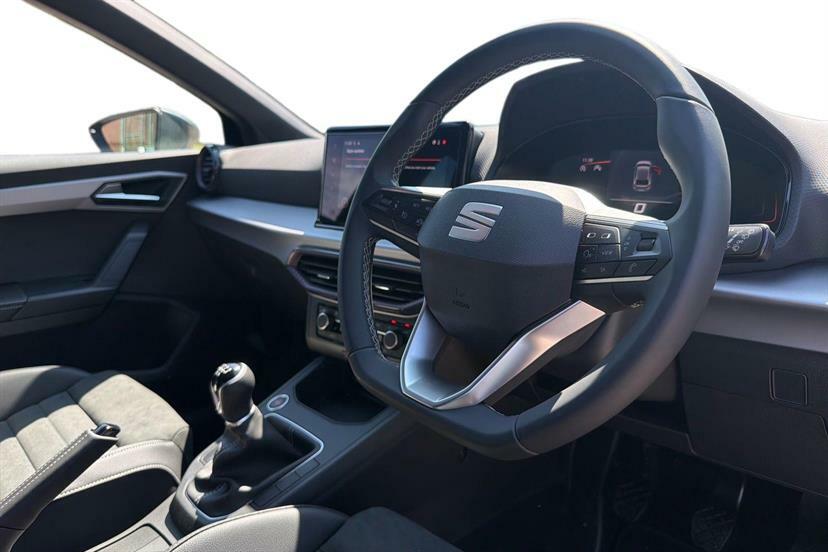 Seat Ibiza 1.0 Tsi 95 Xcellence KW75RXL Black #6