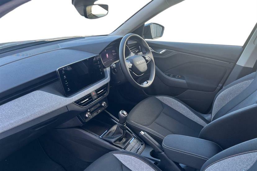 Skoda Kamiq 1.0 Tsi Se Edition GD25ANF Black #2