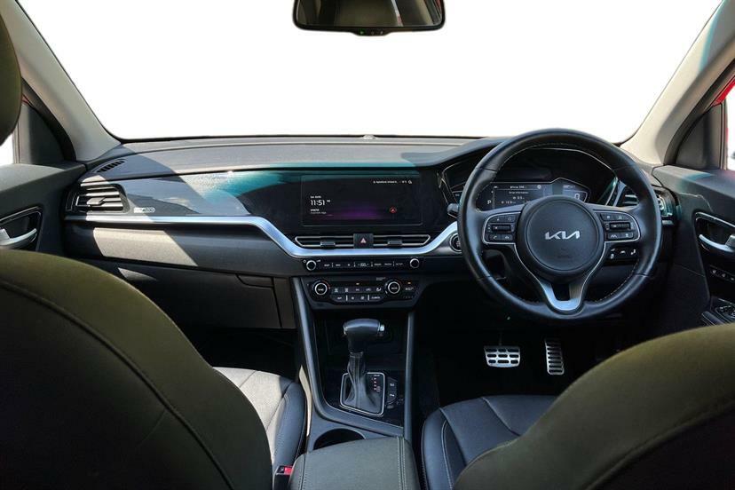 Kia Niro 1.6 Gdi Hybrid 4 Dct EU22CWZ Red #6