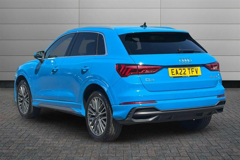 Audi Q3 35 Tfsi S Line EA22TFV Blue #3