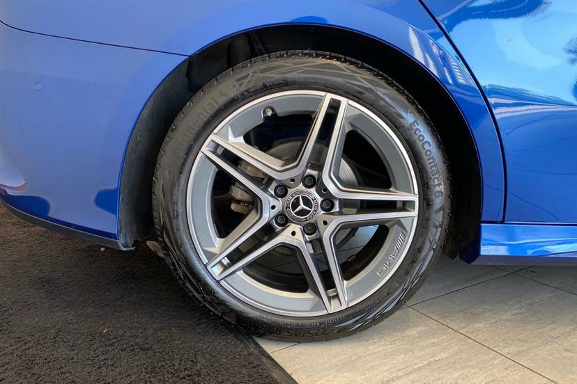 Mercedes-Benz A Class A180 Amg Line Premium KP25YCJ Blue #4