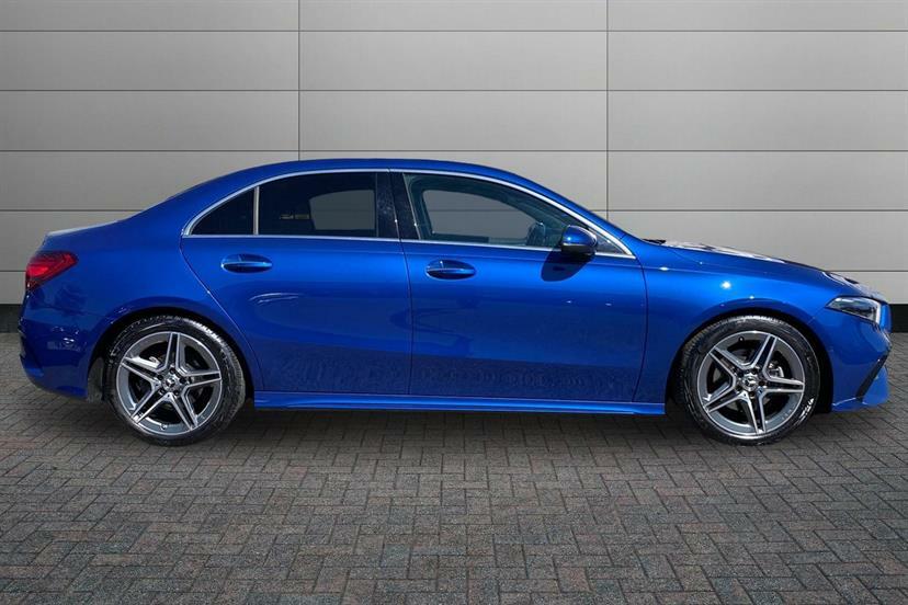Mercedes-Benz A Class A180 Amg Line Premium KP25YCJ Blue #3