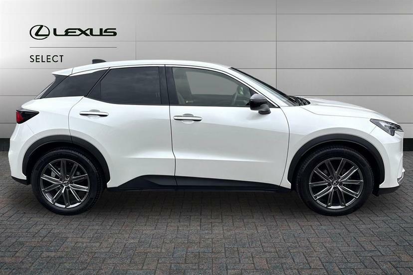 Lexus LBX 1.5 Premium Plus E-cvt DG24FAF White #4