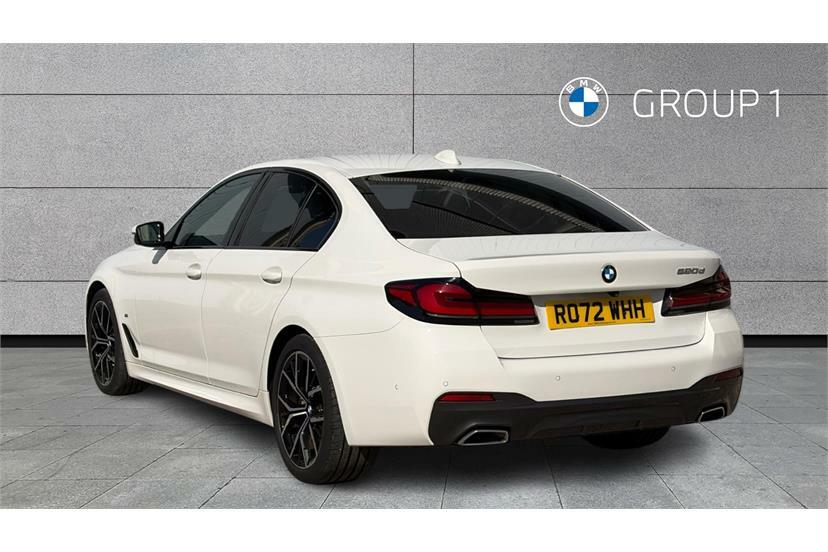 BMW 5 Series 520D Mht M Sport Step White #2
