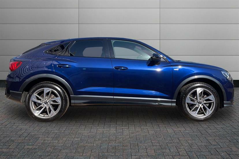 Audi Q3 45 Tfsi E Black Edition S Tronic Cs Pack EK72VPF Blue #4