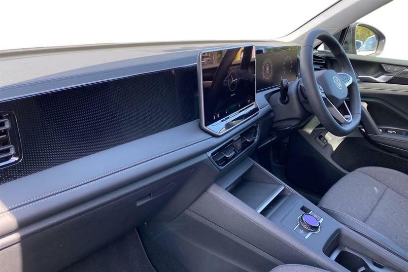 Volkswagen Tiguan 1.5 Etsi 150 Match Dsg WR75GPZ Grey #2