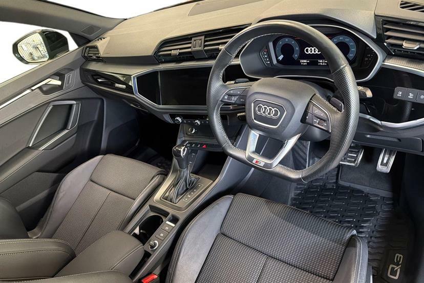 Audi Q3 40 Tdi 200 Quattro Black Edition S Tronic DA23ZZH Grey #6