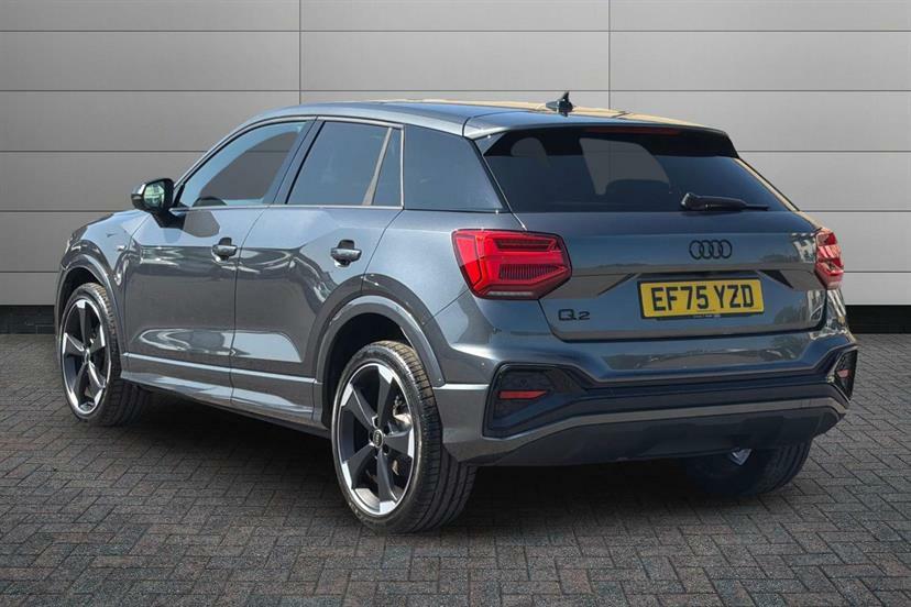 Audi Q2 35 Tfsi Black Edition S Tronic EF75YZD Grey #3