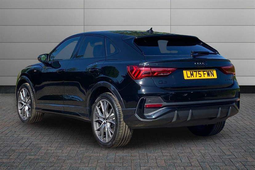 Audi Q3 35 Tfsi Black Edition S Tronic 20 Alloy LM75FWN Black #3