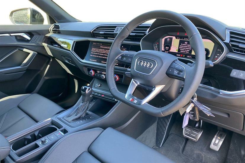 Audi Q3 35 Tfsi Black Edition S Tronic 20 Alloy LM75FWN Black #6