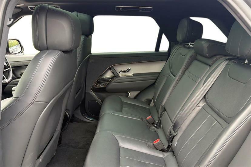 Land Rover Range Rover Sport 3.0 D300 Dynamic Se LE23MYL Grey #4