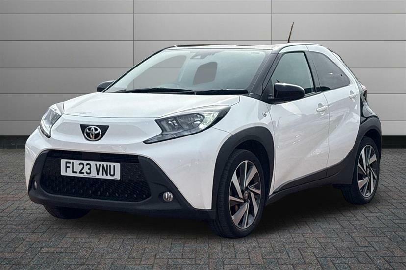 Toyota Aygo X 1.0 Vvt-i Edge FL23VNU Black #3