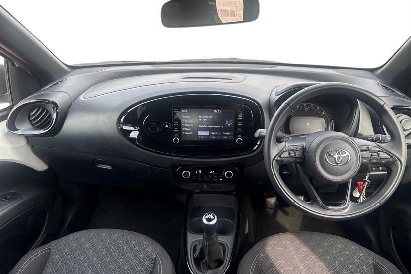 Toyota Aygo X 1.0 Vvt-i Edge FL23VNU Black #5