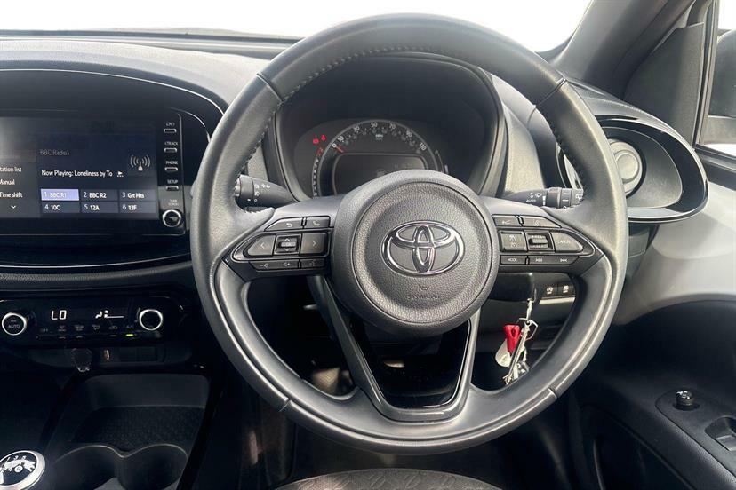 Toyota Aygo X 1.0 Vvt-i Edge FL23VNU Black #6