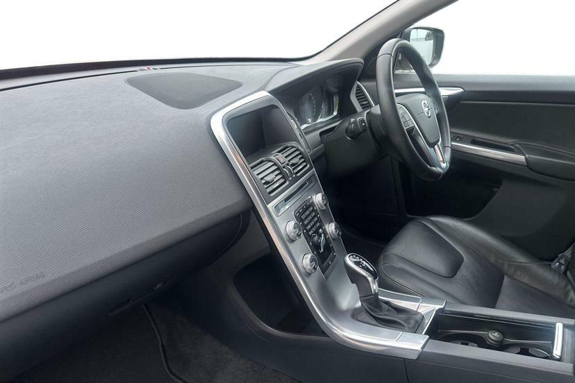 Volvo XC60 D4 190 Se Lux Nav Geartronic  #2