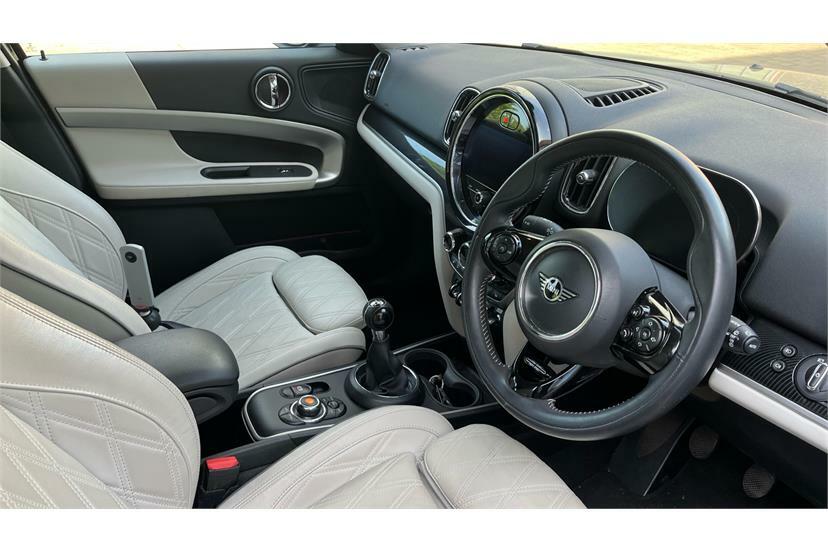 Mini Countryman 2.0 Cooper S Exclusive Comfort Pack Black #6