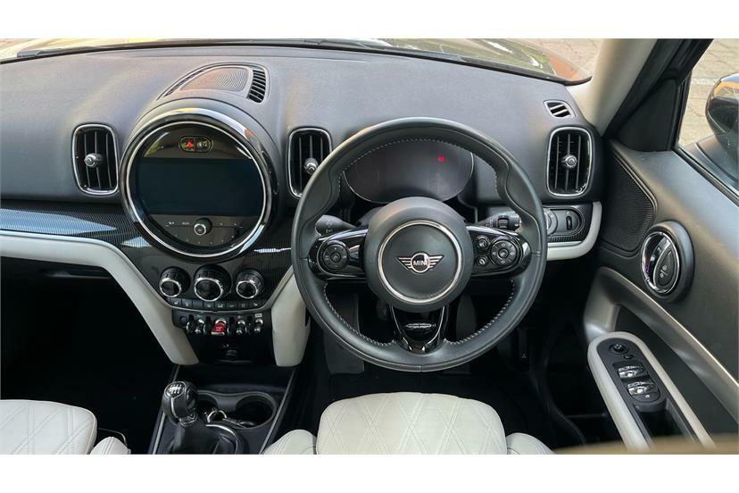 Mini Countryman 2.0 Cooper S Exclusive Comfort Pack Black #5
