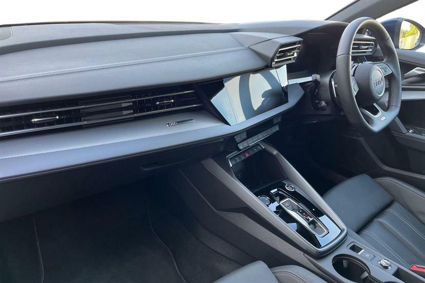 Audi A3 35 Tfsi S Line S Tronic AO25HVM Blue #2