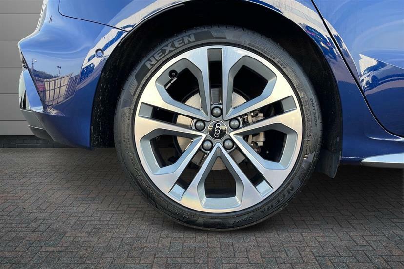 Audi A3 35 Tfsi S Line S Tronic AO25HVM Blue #5