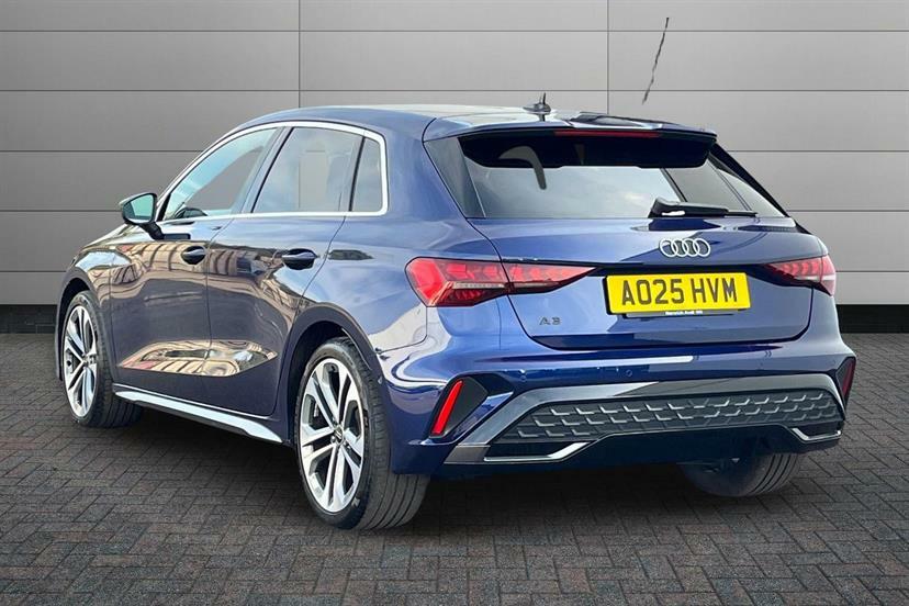 Audi A3 35 Tfsi S Line S Tronic AO25HVM Blue #3