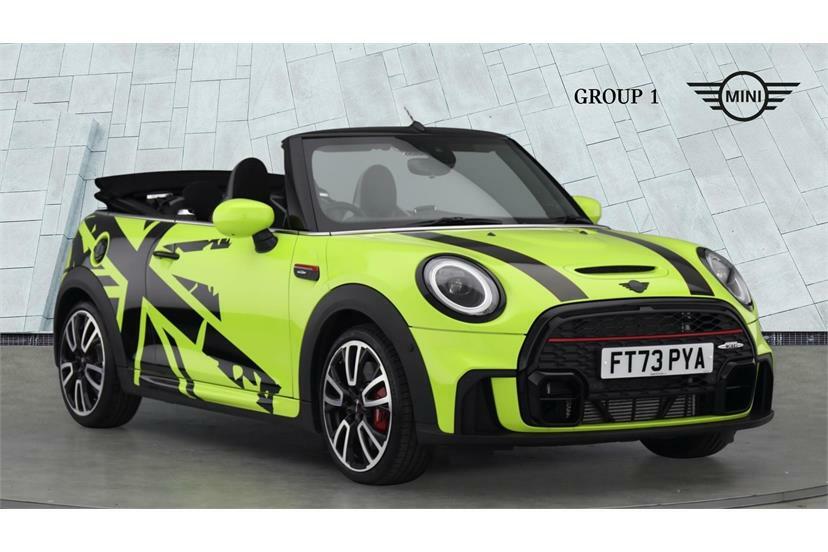 Mini Convertible 2.0 John Cooper Works FT73PYA Yellow