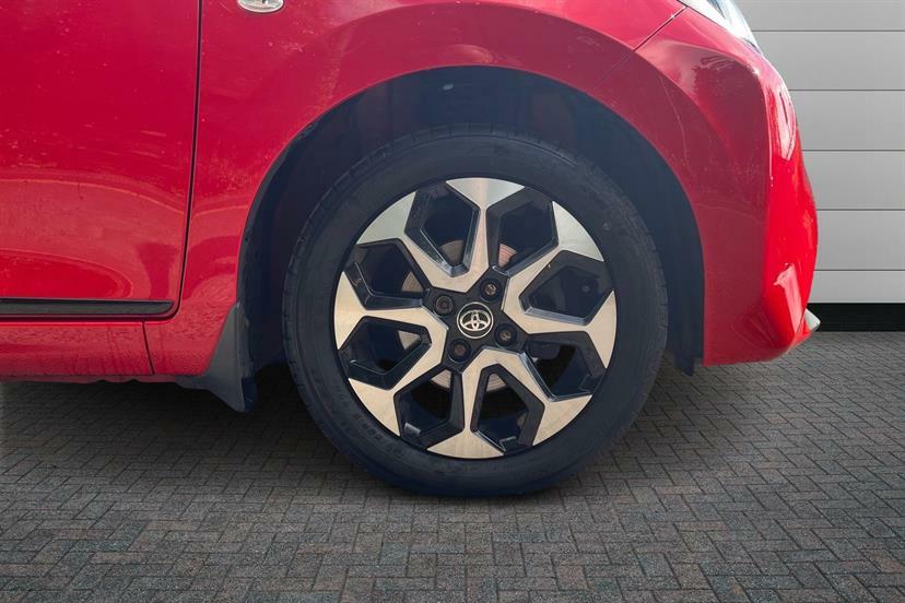 Toyota Aygo 1.0 Vvt-i X-trend Tss BK21ZSZ Red #5