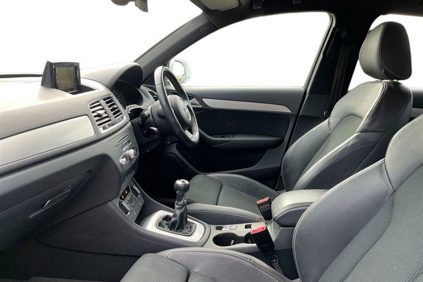 Audi Q3 1.4T Fsi S Line Edition EG18AFF White #2