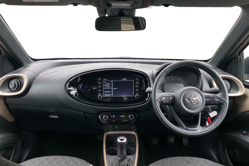 Toyota Aygo X 1.0 Vvt-i Edge RJ72JMU Black #5