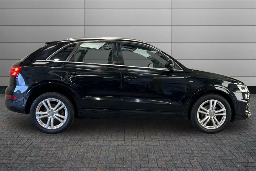 Audi Q3 2.0 Tdi 184 Quattro S Line Edition GC17XHU Black #4