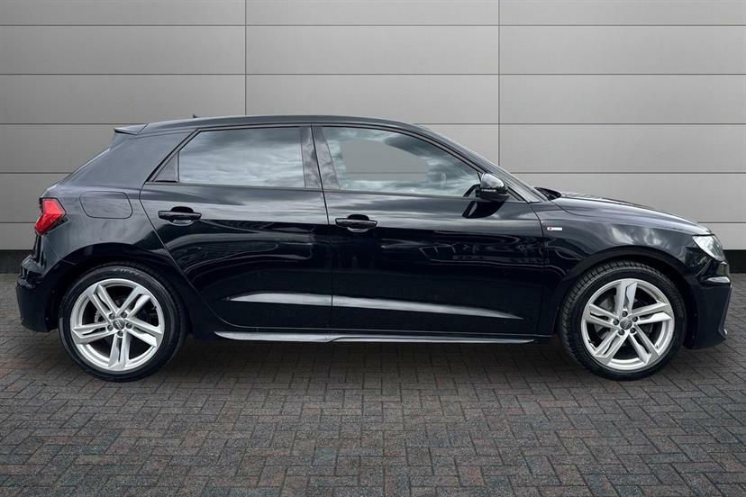 Audi A1 30 Tfsi S Line LP19LSZ Black #4