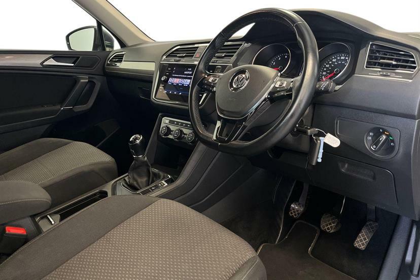 Volkswagen Tiguan Allspace 2.0 Tdi Se Nav LF19GVG Grey #6