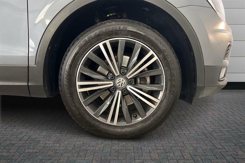 Volkswagen Tiguan Allspace 2.0 Tdi Se Nav LF19GVG Grey #5