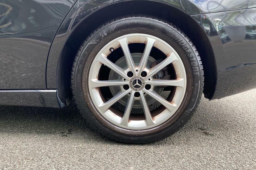 Mercedes-Benz A Class A200 Sport Premium YE69DYH Black #4