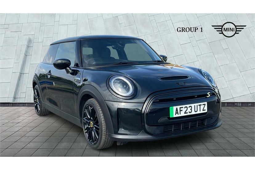 Mini Hatch 135Kw Cooper S Level 2 33Kwh Black